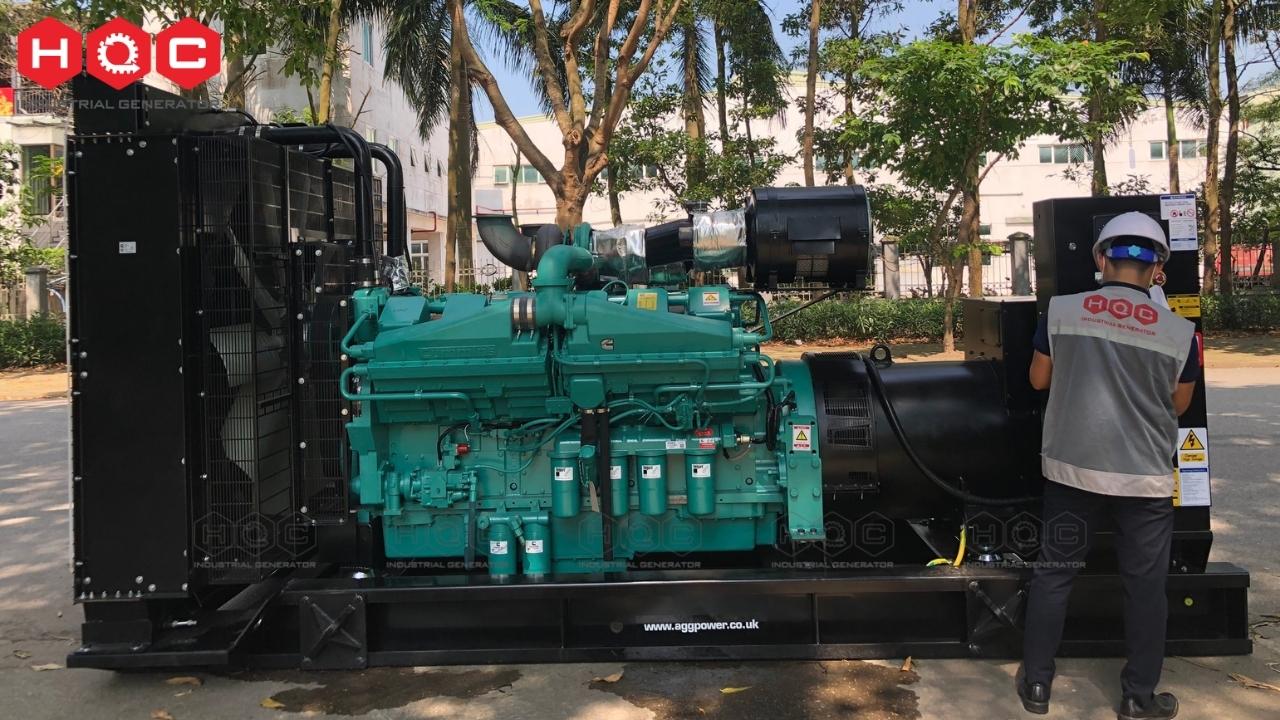 Nguyên lý hoạt động của động cơ diesel cho máy phát điện và so sánh với động cơ xăng