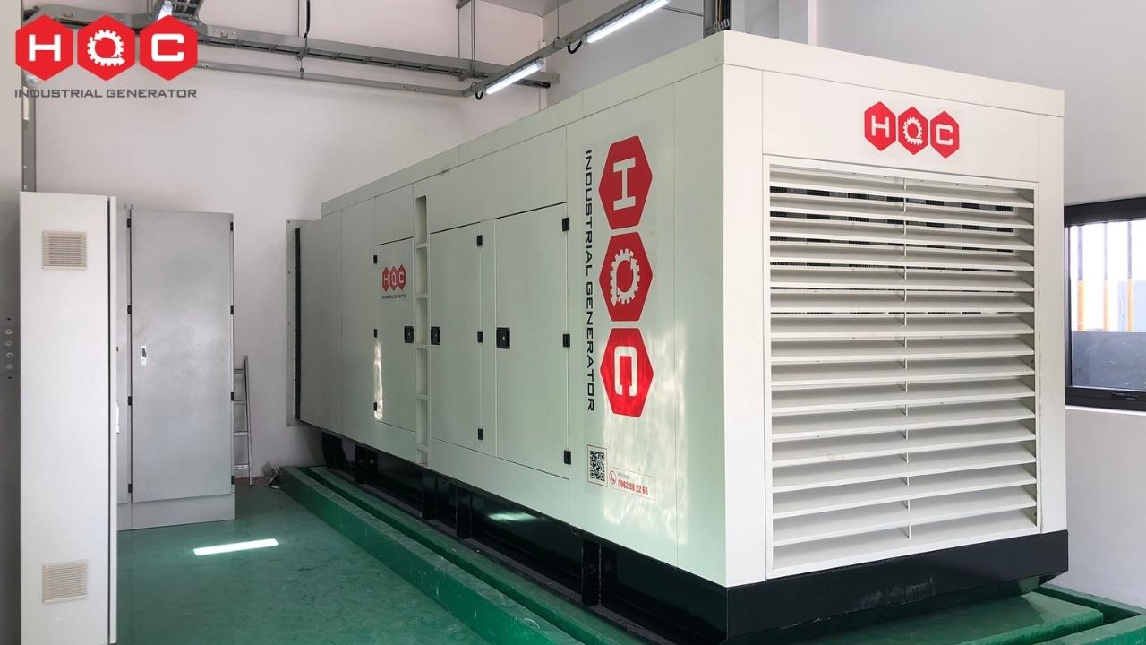 Máy phát điện Cummins 2000 kVA
